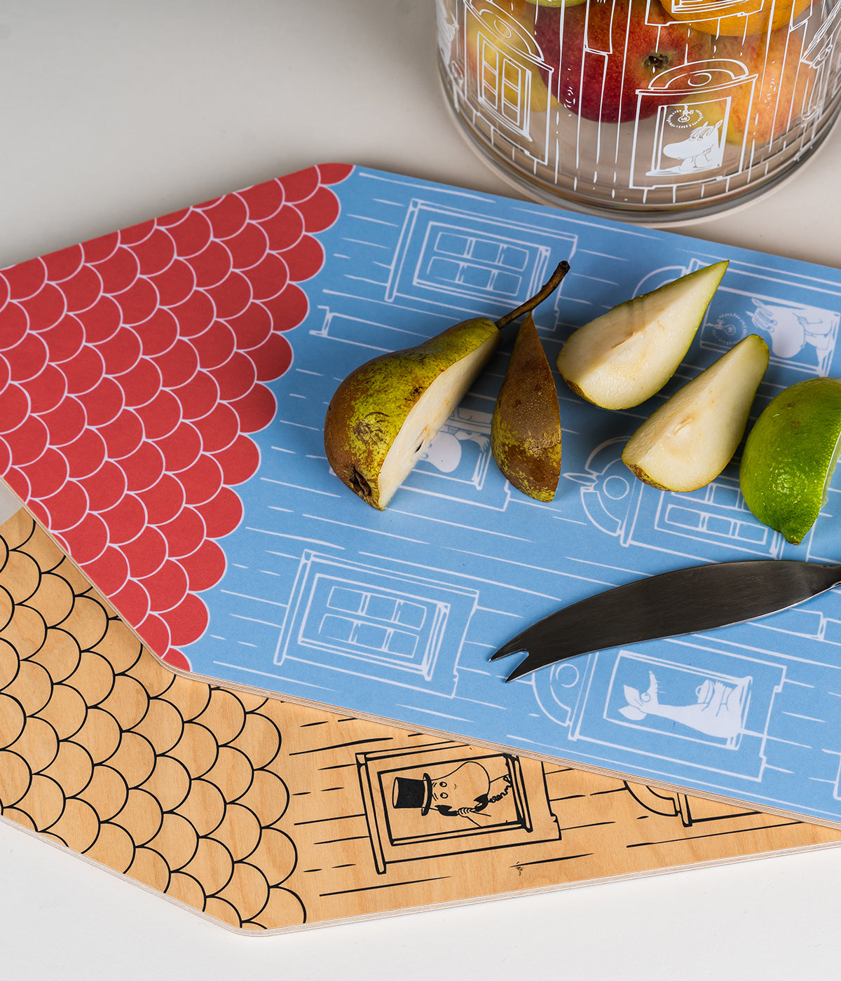 Muumi Chop Serve -leikkuu-/tarjoilulauta Muumitalo 20x44 cm
