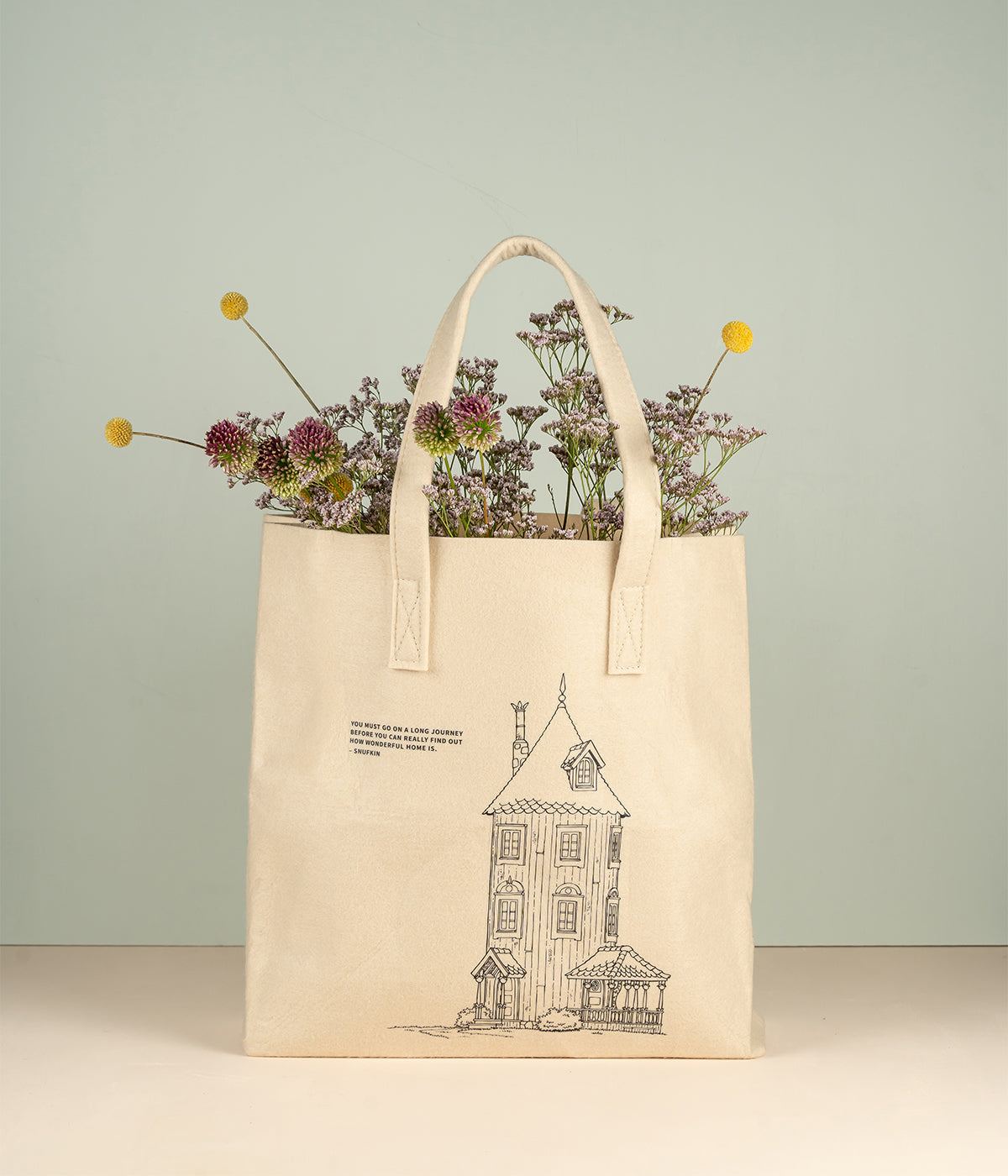 Moomin tote bag Moominhouse 40 x 40 cm